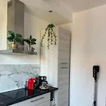 Cristina's House Πανσιόν Φεράρα
